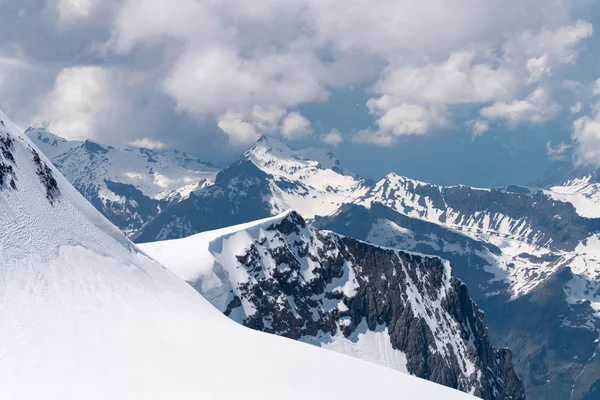 Espectacular Vista Montaña Jungfrau Los Cuatro Mil Metros Picos Los — Foto de Stock