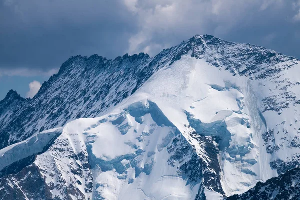 Vue Spectaculaire Sur Montagne Jungfrau Les Quatre Mille Mètres Sommets — Photo