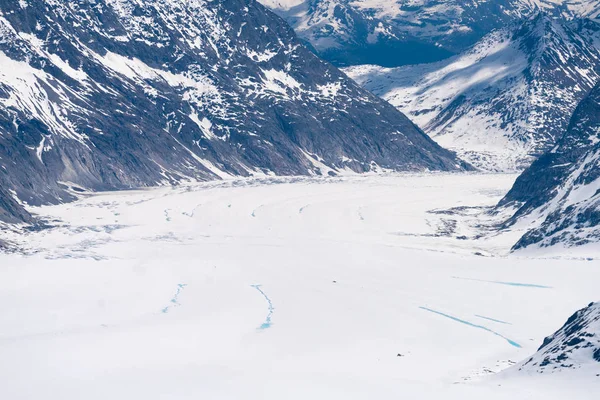 Θέα Από Βουνό Jungfrau Και Τις Τέσσερις Χιλιάδες Μετρητή Κορυφές — Φωτογραφία Αρχείου