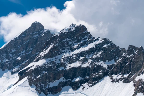 Csodálatos Kilátás Nyílik Hegyre Jungfrau Négyezer Méteres Csúcsok Berni Alpokra — Stock Fotó