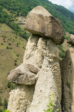Muhteşem görünümünü Pyramides d'Euseigne İsviçre Alpleri'nde, Valais, İsviçre