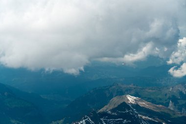  Aiguille du Midi 'den Chamonix Vadisi - Mont Blanc Dağı, Haute-Savoie, Fransa