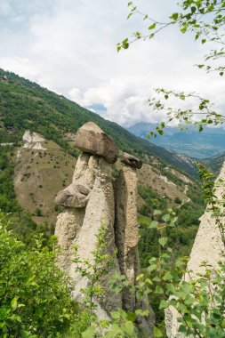 Muhteşem görünümünü Pyramides d'Euseigne İsviçre Alpleri'nde, Valais, İsviçre