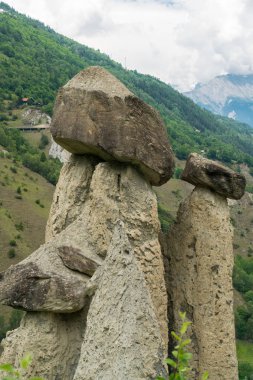 Muhteşem görünümünü Pyramides d'Euseigne İsviçre Alpleri'nde, Valais, İsviçre