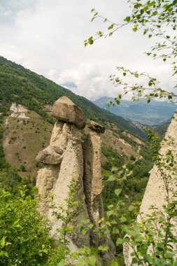 Muhteşem görünümünü Pyramides d'Euseigne İsviçre Alpleri'nde, Valais, İsviçre