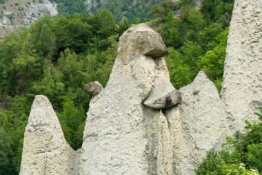 Muhteşem görünümünü Pyramides d'Euseigne İsviçre Alpleri'nde, Valais, İsviçre