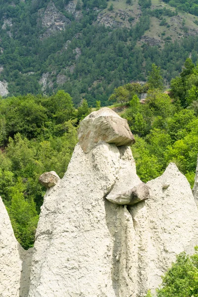 Muhteşem görünümünü Pyramides d'Euseigne İsviçre Alpleri'nde, Valais, İsviçre