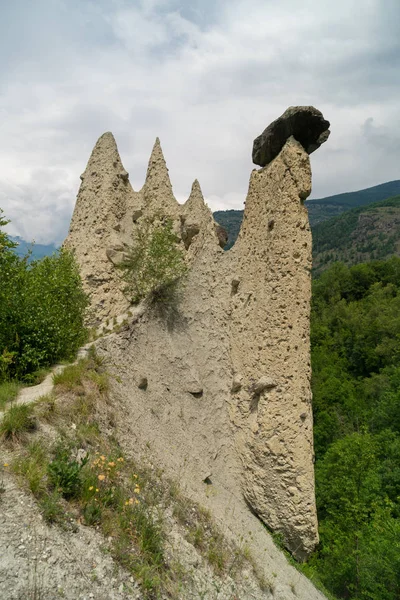 Захоплюючий Вид Швейцарські Альпи Вале Швейцарія Euseigne Pyramides — стокове фото