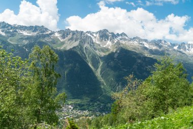 Chamonix-Mont Blanc Parc de Merlet, Les Houches, Haute-Savoie, Fransa Aiguille du Midi (3842 m) dağ üst İstasyonu güzel Panoraması