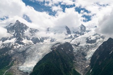 Chamonix-Mont Blanc Parc de Merlet, Les Houches, Haute-Savoie, Fransa Aiguille du Midi (3842 m) dağ üst İstasyonu güzel Panoraması
