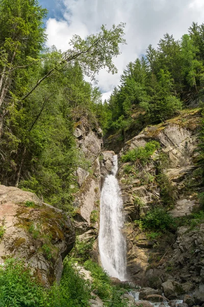 Espectacular Vista Cascade Dard Una Fantástica Cascada Situada 1233 Veinte —  Fotos de Stock