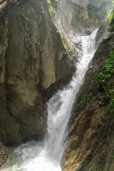 Vista Espetacular Cascade Dard Uma Cachoeira Fantástica Localizada 1233 Vinte — Fotografia de Stock