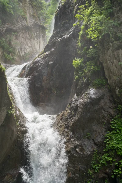 Úžasné Kaskádovité Vodopády Gorges Durnand Alpy Švýcarsko — Stock fotografie