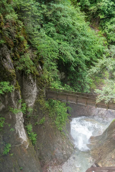 Fantastiska Vattenfall Gorges Durnand Schweiz Alperna — Stockfoto