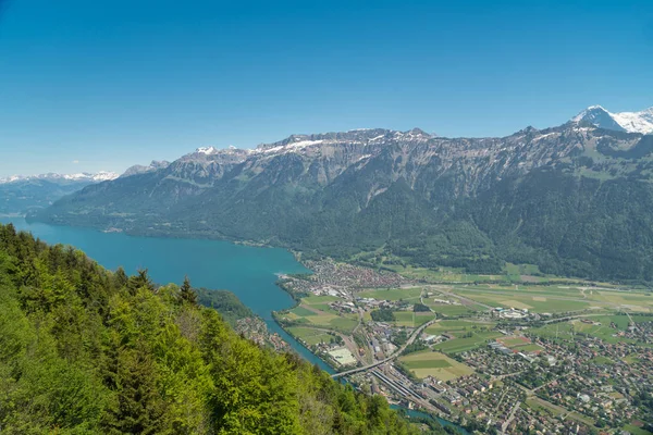 Nádherný Výhled Interlaken Město Eiger Mnch Jungfrau Hory Dvou Jezer — Stock fotografie