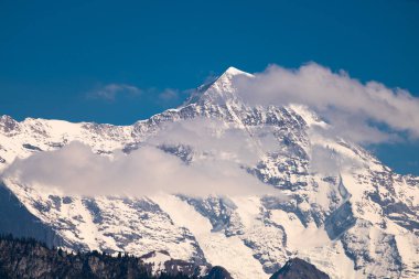 Muhteşem görünümü üst, Avrupa Sfenks Gözlemevi (3,454 metre), İsviçre üzerinden Bernese Alpleri'nde dört bin metre tepeler ve dağ Jungfrau