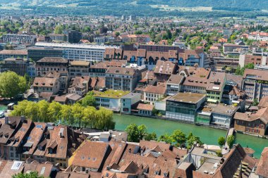 Muhteşem görünümü Bernese Alps, İsviçre ve Lake Thun 