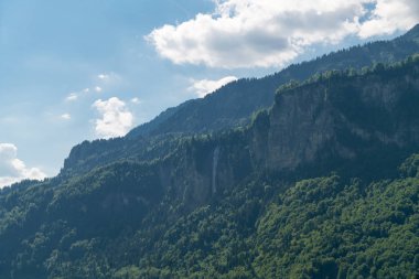 Muhteşem dağ manzaralı İsviçre Alpleri peyzaj, İsviçre 