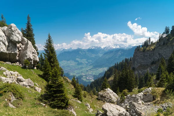 Velkolepý Výhled Hory Turistická Stezka Krajině Švýcarských Alp Pilatus Kulm — Stock fotografie
