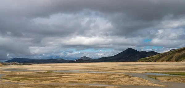 Красива Мальовнича Панорама Барвистих Вулканічних Гір Національному Парку Ландманналґар Ісландія — стокове фото
