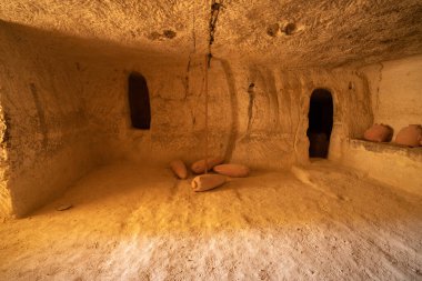  İsrail 'in güneyindeki Negev Çölü' nde, şimdi ulusal park olan Antik Nabataean şehri Avdat 'ı harap etti..