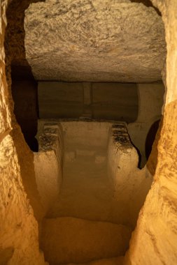  İsrail 'in güneyindeki Negev Çölü' nde, şimdi ulusal park olan Antik Nabataean şehri Avdat 'ı harap etti..