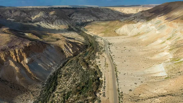 Scenic Voorjaarszicht Van Zonsondergang Boven Avdat Canyon Ein Avdat Israël Rechtenvrije Stockfoto's