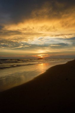 Okyanusta gün batımı