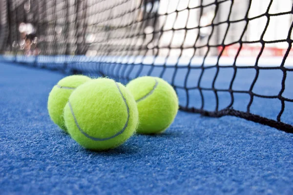 Des Couilles Dans Tribunal Pagaie Objets Tennis — Photo