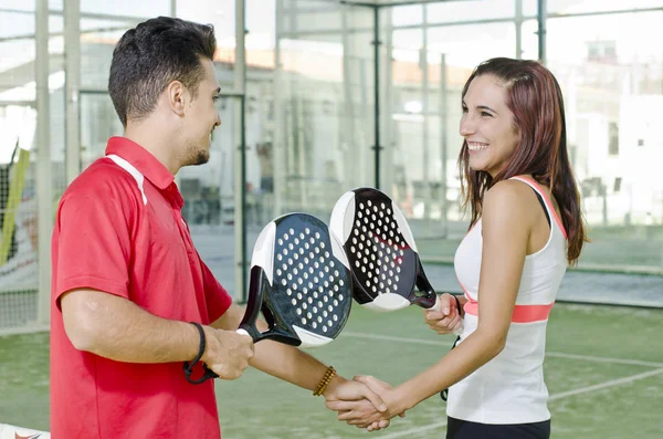 Jugadores de pádel juego limpio — Foto de Stock