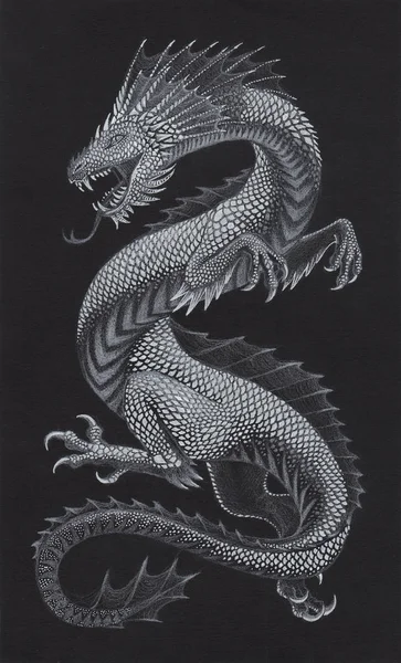 Bir beyaz kalemle çizilmiş üç dragons (Bu bir dört bacaklı),.