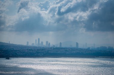 Galata Kulesi Istanbul'da görünümünden Skyline