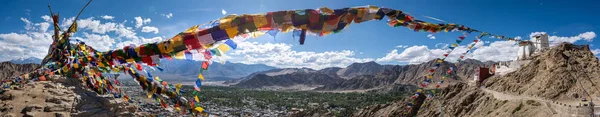 Panorama de Tsemo Gompa, en Leh, Ladakh — Foto de Stock
