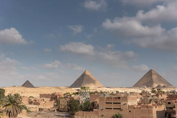 Giza piramisok, Egyiptom — Stock Fotó