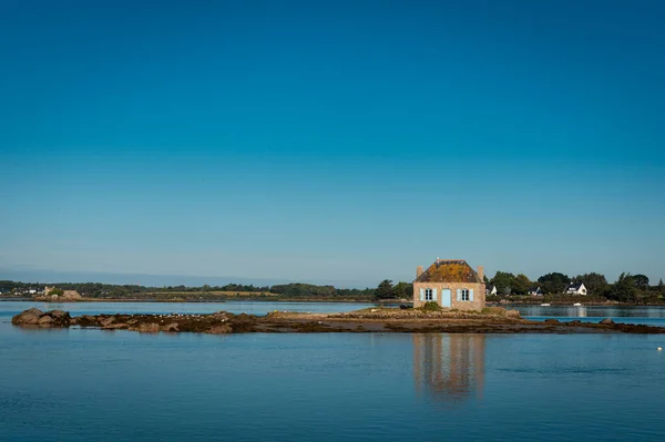 Piękna wioska Saint Cado, Bretania, Francja — Zdjęcie stockowe