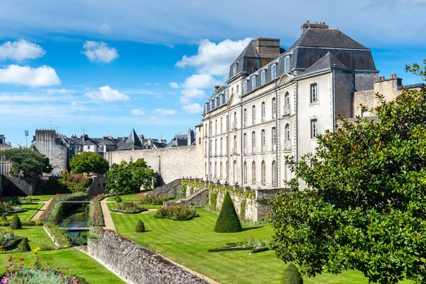 Piękny pałac w Vannes, Bretania, Francja — Zdjęcie stockowe
