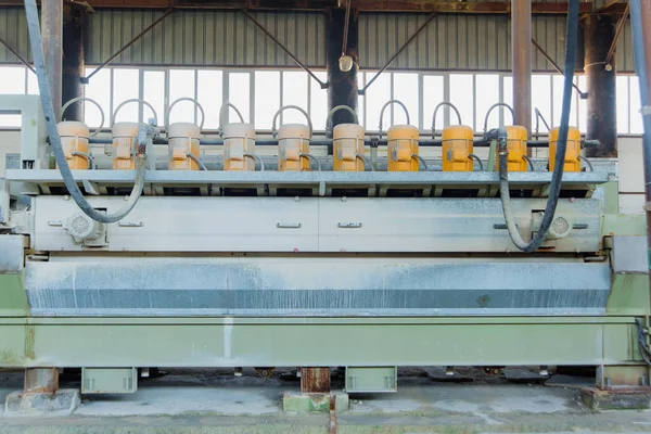 Machine Working Travertine Travertine Polishing Factory Rock Processing — Stock Photo, Image