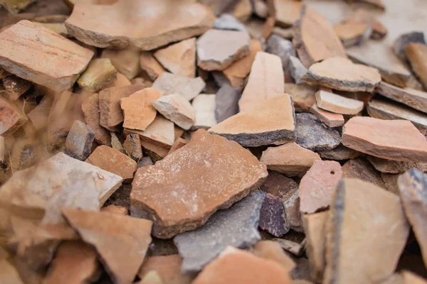 Törött Köveket Szilánkok Régi Város Darab Törött Csempe Régészeti Lelőhely — Stock Fotó