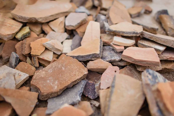 Törött Köveket Szilánkok Régi Város Darab Törött Csempe Régészeti Lelőhely — Stock Fotó