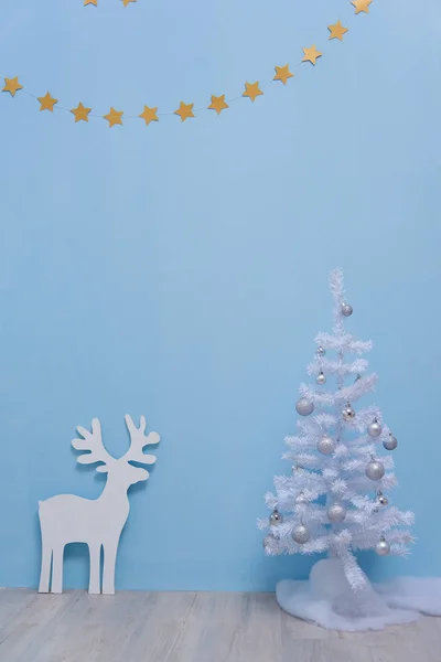 White Silhouette Deer Blue Background Christmas Decoration Deer Figures Made — Stock Photo, Image