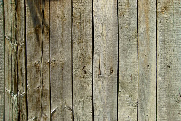 古い木製のフェンス 木質構造 木製のフェンス 乾いた木を割った 焦げた木材表面 — ストック写真