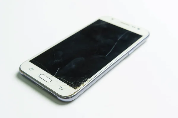 White Phone Lying White Background Broken Phone Screen Damaged Glass — Stock Photo, Image