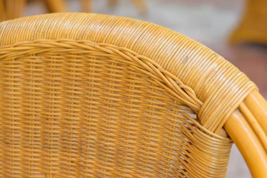 Hasır mobilya. Yaz teras restoran. Dekor. Doku hasır mobilya. Üzüm dokuma. Bahçe Mobilyaları. Doğal malzemeden yapılmış mobilya.