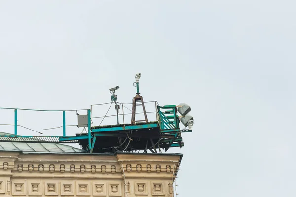 Obnova Historických Architektury Městě Stavební Kovové Instalace Pro Zvedání Opravy — Stock fotografie