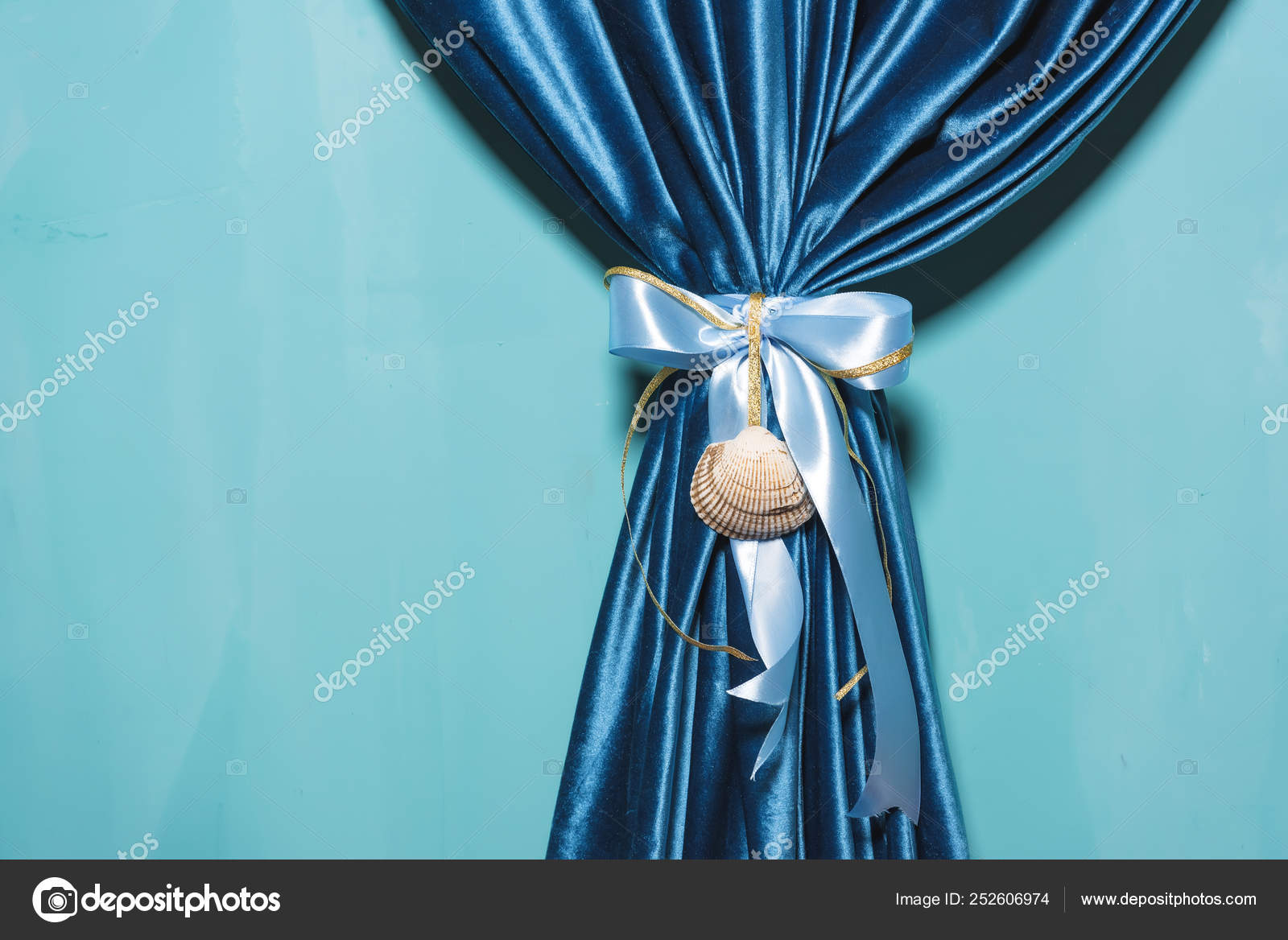 https id depositphotos com stock photos tirai tali bata html