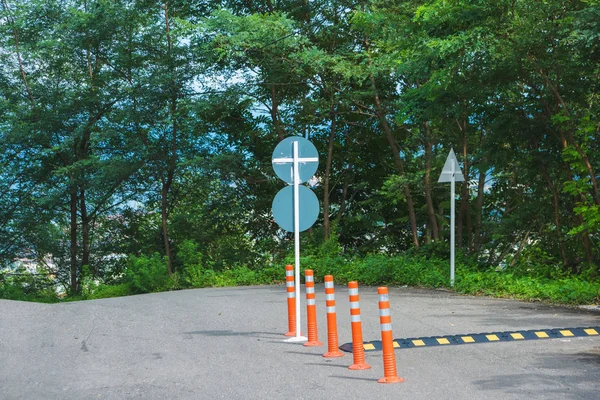 Orange Reflective Traffic Safety Cones Road Signs Parking Lot Speed — Stock Photo, Image