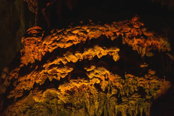 Prometheus Cave Georgia Multicolored Lighting Stalactite Cave Color Lighting Stalactites — Stock Photo, Image