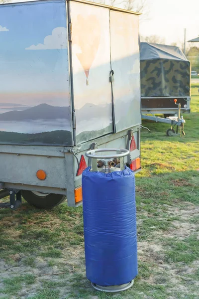 Bouteille Gaz Bleue Sur Fond Camion Festival Des Montgolfières Dans — Photo