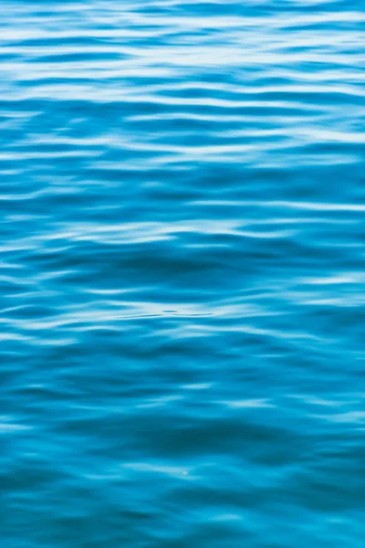 Die Textur Der Wasseroberfläche Die Wellen Auf Dem See Ruhe — Stockfoto