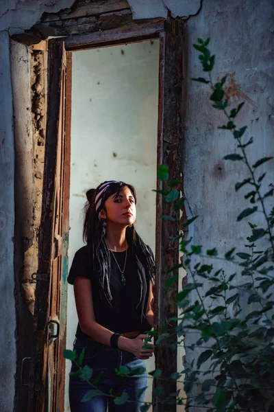 Girl Black White Dreadlocks Park Young Woman Dreadlocks Girl Model — Stock Photo, Image